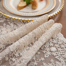 Chemin de table dentelle florale vintage beige bohème