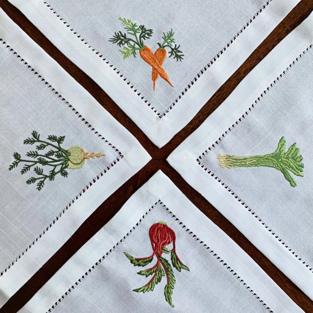 Serviette de table lin coton brodée légumes ajourée