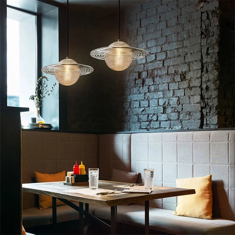 lustre moderne en verre style nordique soucoupe volante led - vue 3 sur 10