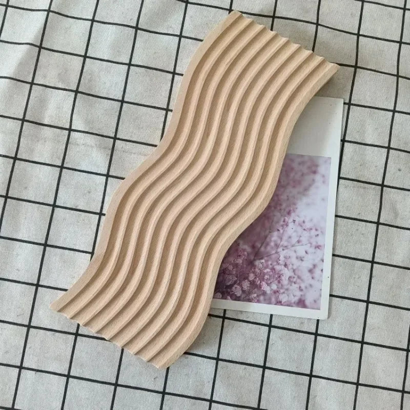 plateau décoratif en bois pour servir collations et desserts - vue 4 sur 8
