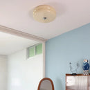 plafonnier en verre design pour un éclairage moderne élégant