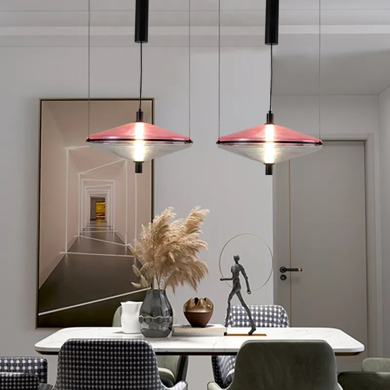 Suspension minimaliste italienne pour salle à manger