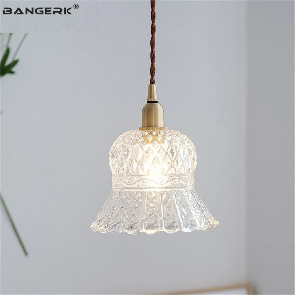 lustre antique en laiton et verre pour décoration maison - vue 2 sur 8