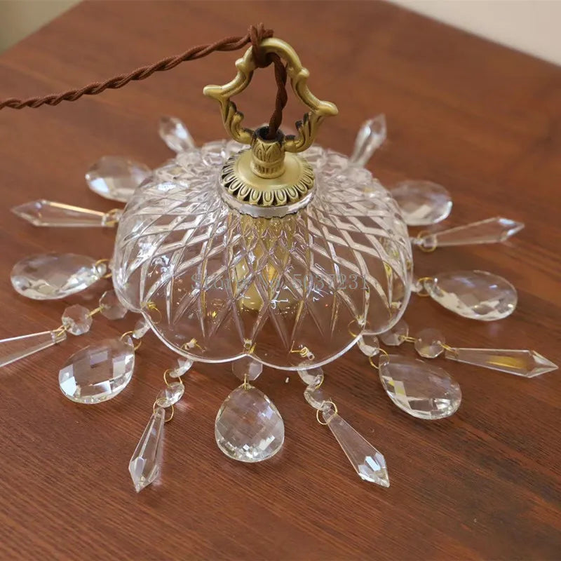 lustre en laiton nordique rétro suspendu en cristal et verre - vue 5 sur 10