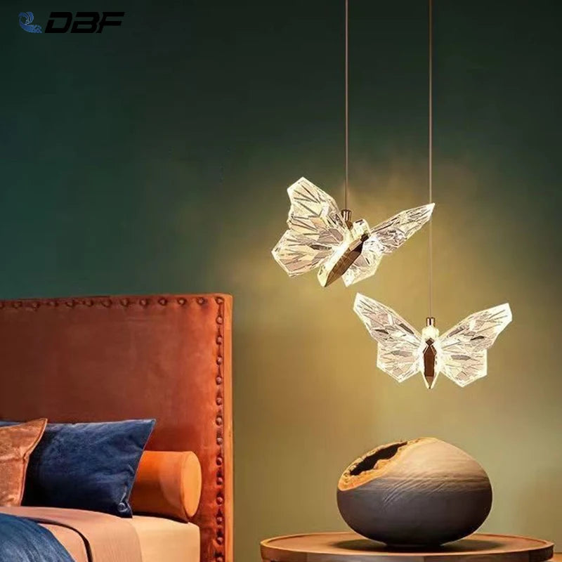 lustre papillon en cristal pour décoration d'intérieur élégante - vue 3 sur 10