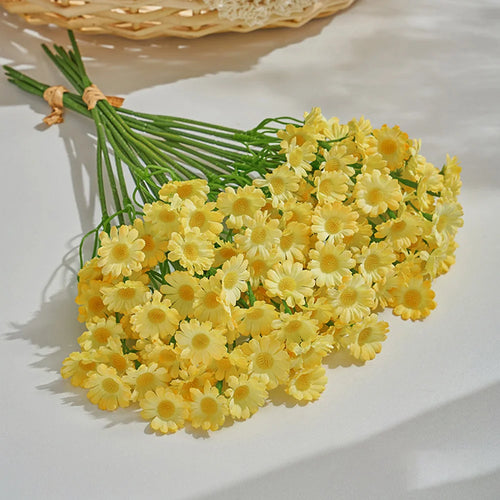 60 têtes de marguerites artificielles pour décorations diverses - vue 9 sur 8
