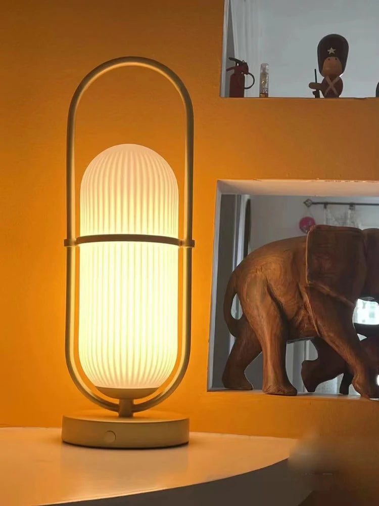 lampe portable en verre design moderne pour décoration intérieure - vue 2 sur 10