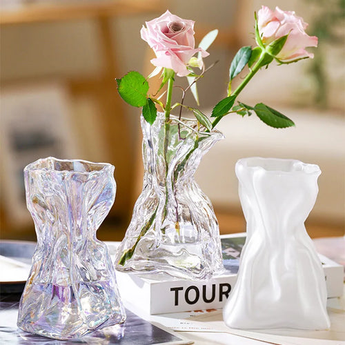 vase en verre transparent irrégulier pour décoration de table - vue 3 sur 5