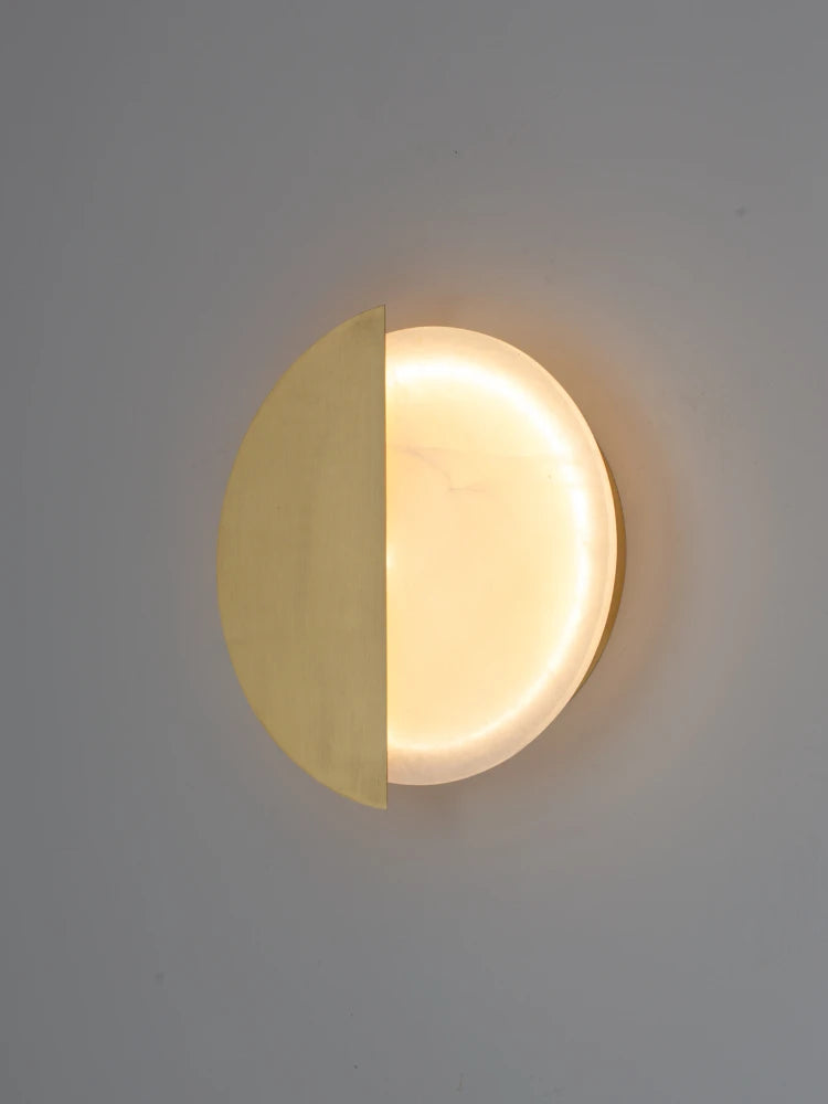 applique murale en cuivre avec lumière led élégante et moderne - vue 2 sur 6