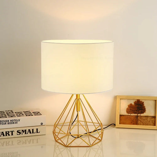 lampes de table géométriques rétro nordiques créatives pour décoration intérieure - vue 7 sur 10