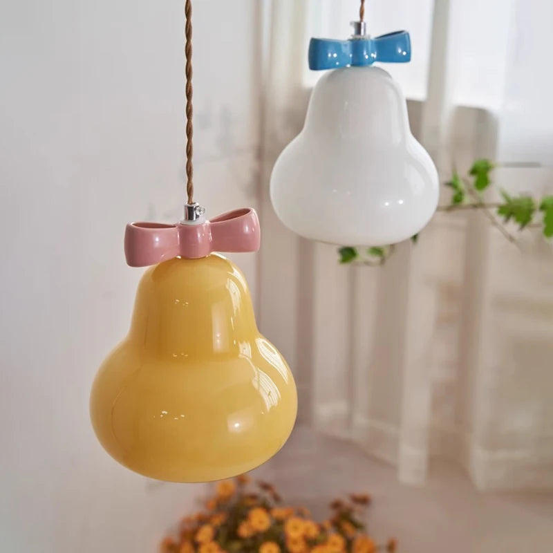 suspension en verre avec nœud rose pour chambre enfant - vue 5 sur 13