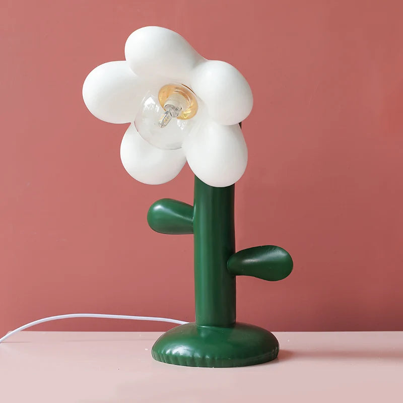 lampe à poser design en résine pour un éclairage chaleureux - vue 8 sur 8