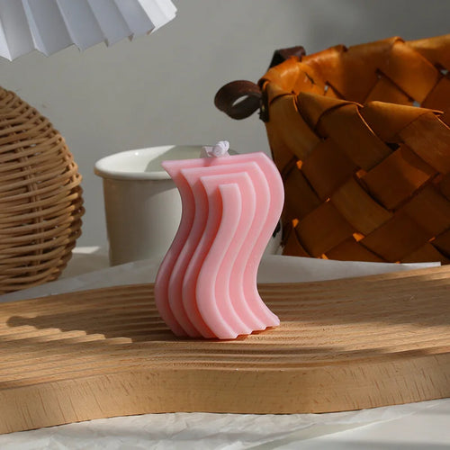 bougies parfumées géométriques pour décoration et cadeaux divers - vue 9 sur 8