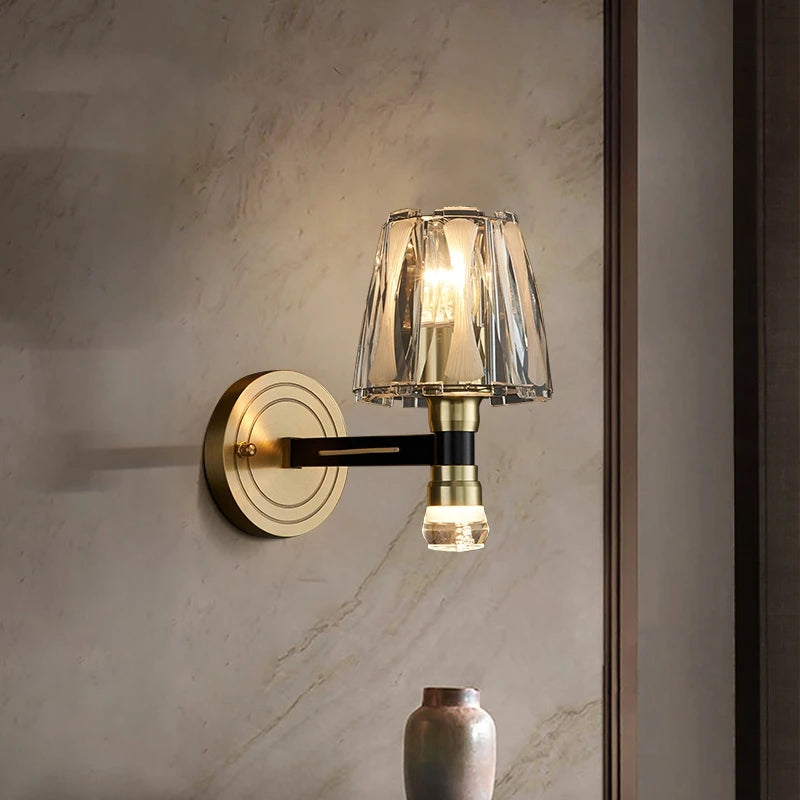 Applique murale de luxe américaine en cuivre et cristal - vue 2 sur 7