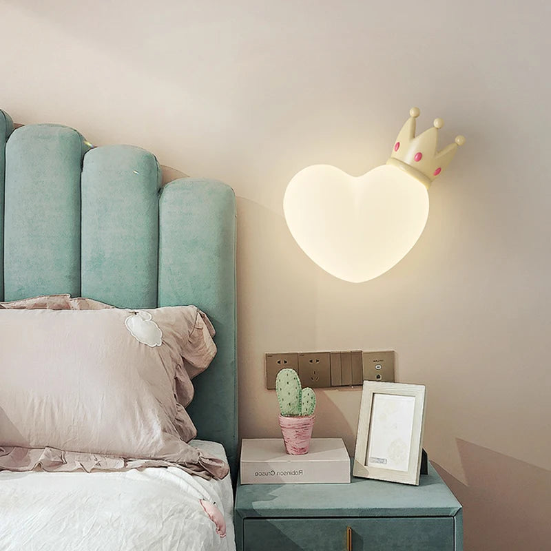 applique murale led romantique couronne coeur nuage pour enfants - vue 4 sur 12