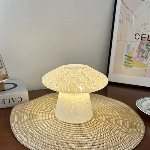 lampe de chevet led créative soucoupe volante avec intensité variable - vue 4 sur 8