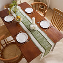 Chemin de table boheme rayures rouge beige pompons