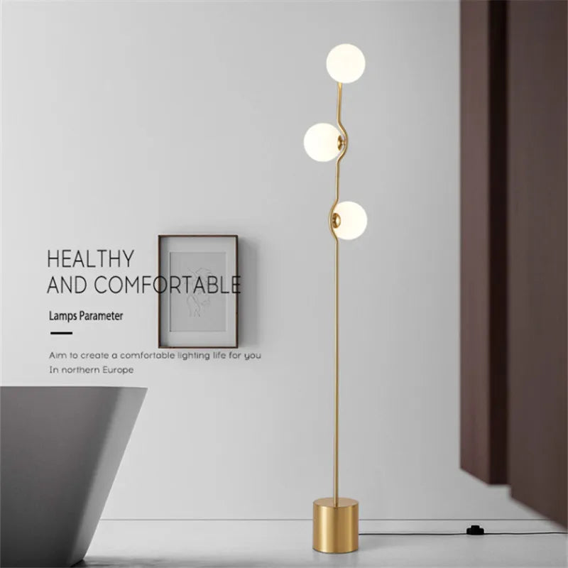 lampadaire post-moderne design nordique à trois têtes en verre blanc - vue 4 sur 10