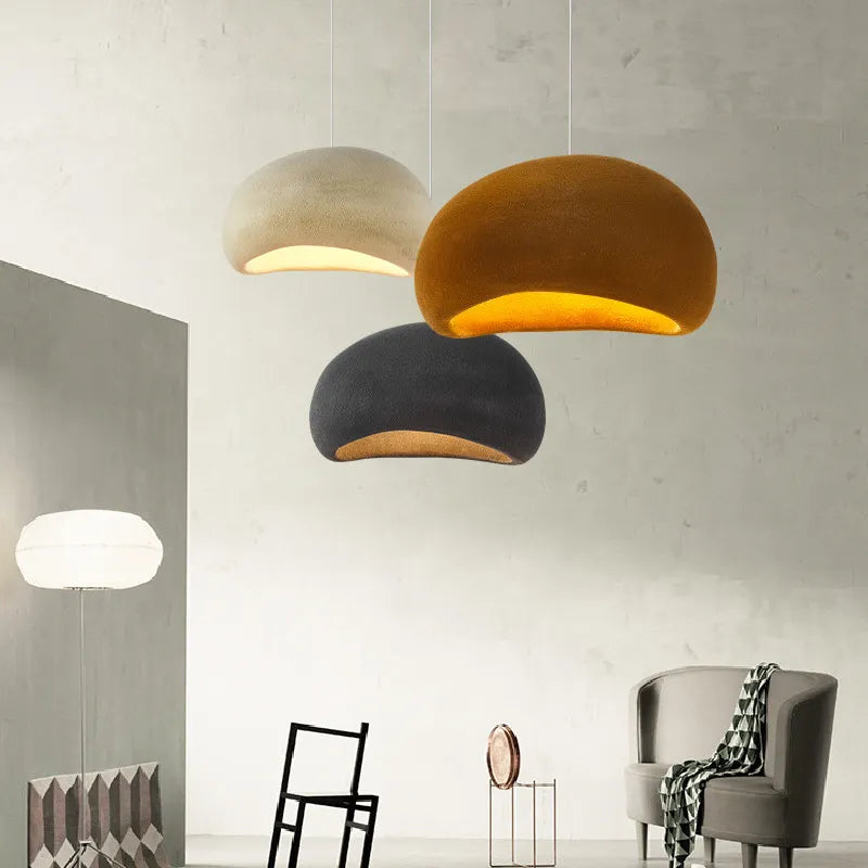 Suspension en polystyrène colorée aux formes arrondies design - vue 2 sur 18