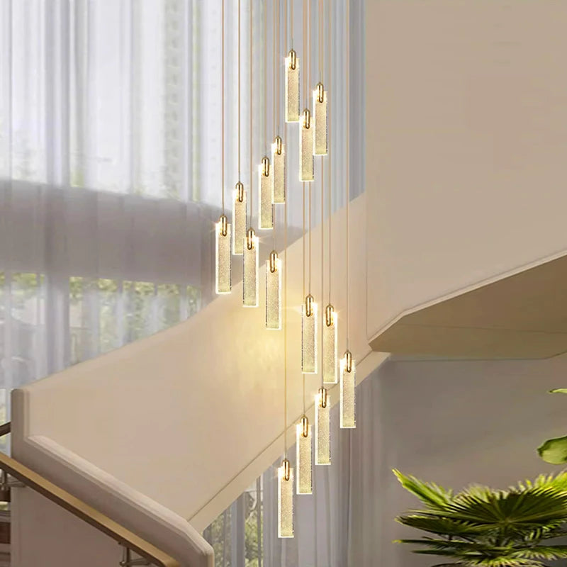 Lustre design Nordique à suspensions dorées tombantes - vue 3 sur 9