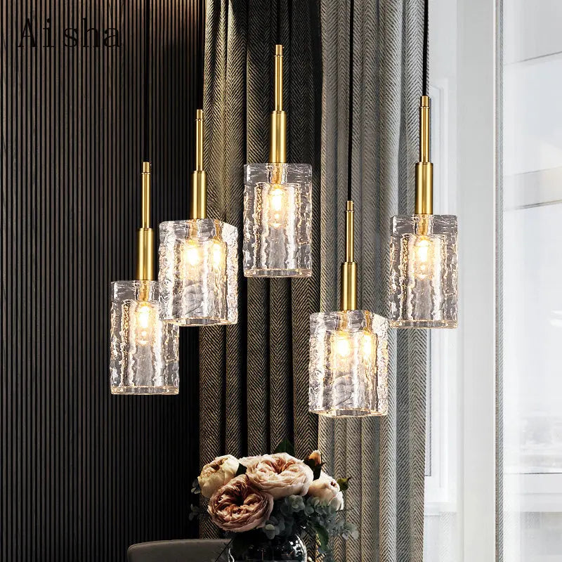 lustre en cristal doré design pour intérieur élégant et moderne - vue 1 sur 11