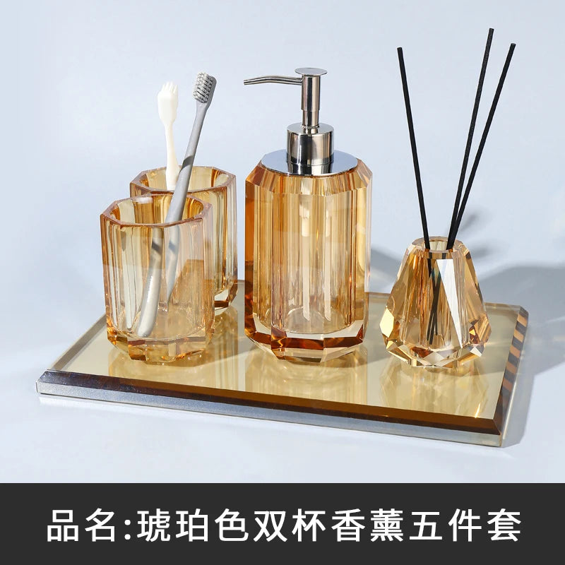 ensemble de produits de toilette en cristal et verre - vue 5 sur 18