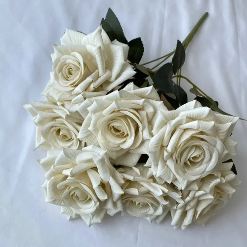 bouquet de roses artificielles en soie pour décoration intérieure - vue 12 sur 17