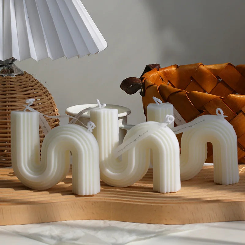 bougies parfumées géométriques pour décoration et cadeaux divers - vue 4 sur 8
