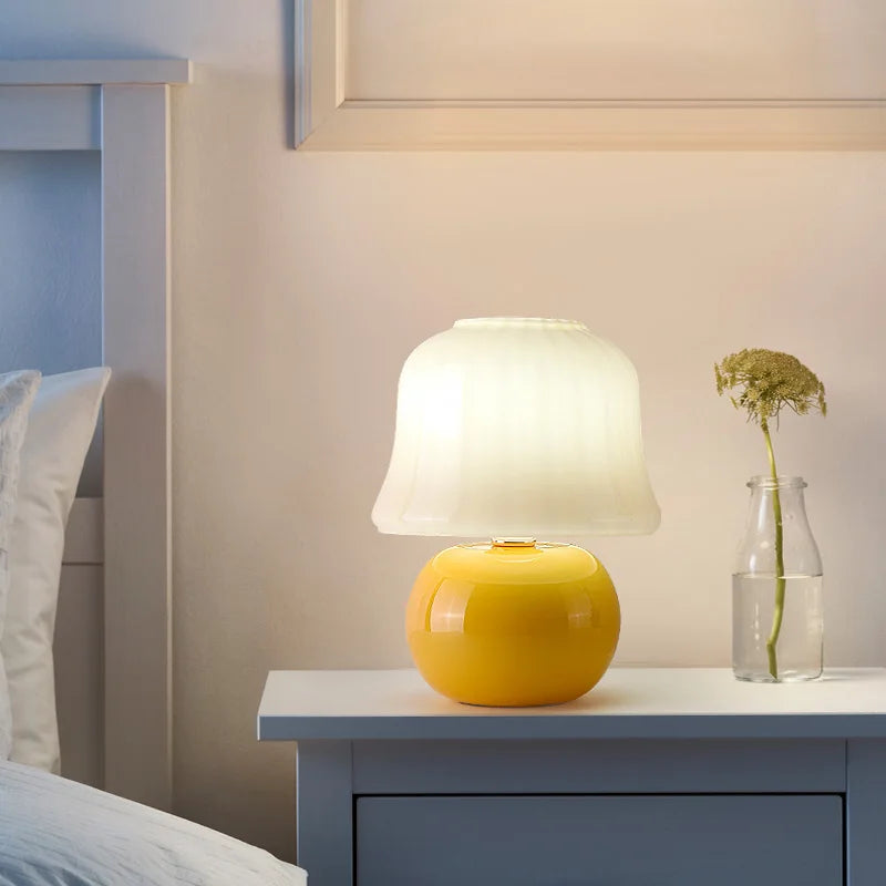 lampe de chevet en verre champignon faite à la main pour décoration chaleureuse - vue 4 sur 7