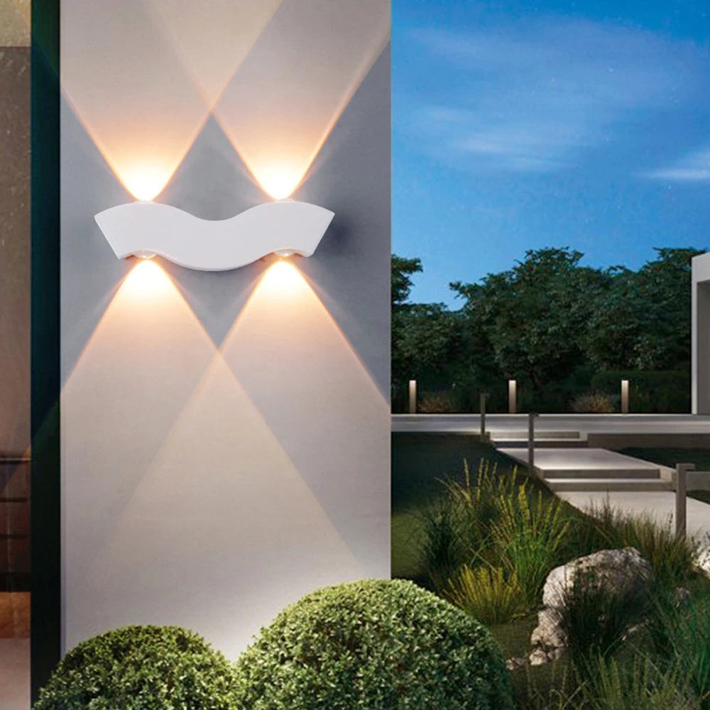 Applique murale LED nordique en aluminium - vue 2 sur 8