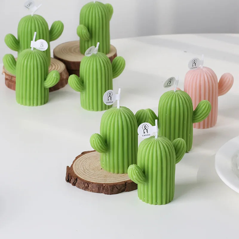 bougies parfumées cactus en cire de soja pour décoration et accessoires photo - vue 3 sur 9