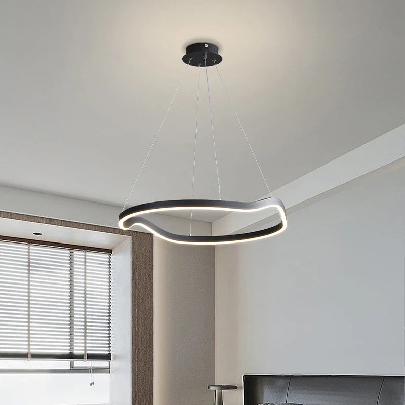 Lustre anneaux déformés design panochas pour intérieur - vue 4 sur 18