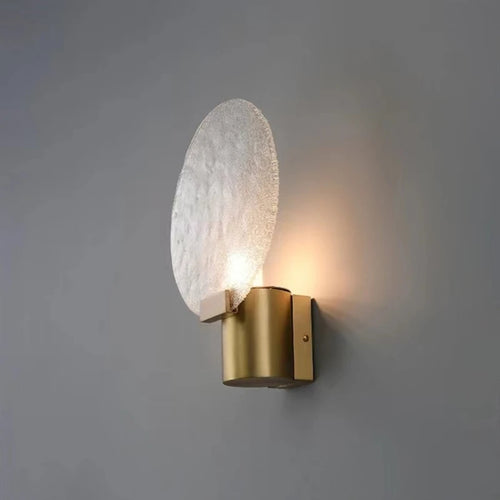 applique murale en cuivre et verre au design minimaliste - vue 4 sur 7