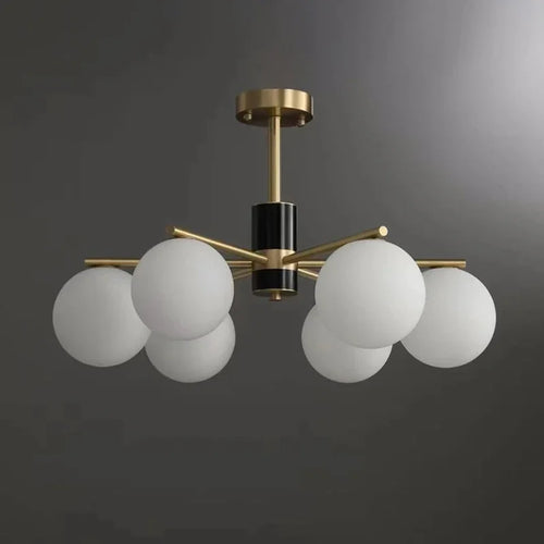 suspension nordique luxe en cuivre doré avec boules de verre blanches - vue 5 sur 12