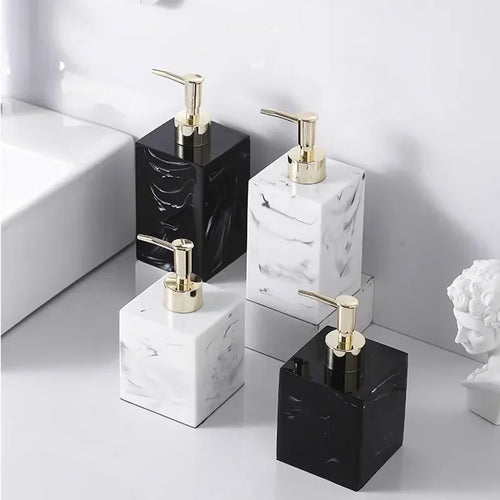 bouteille de désinfectant pour les mains et lotion portable - vue 2 sur 12