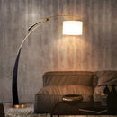 lampadaire chinois design minimaliste pour intérieur élégant