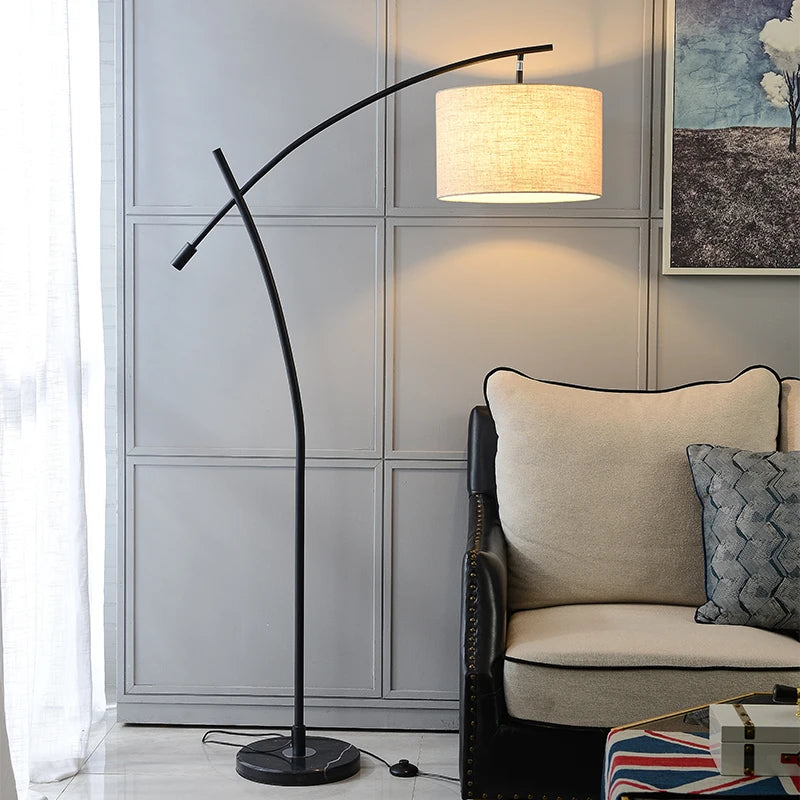 Lampadaire en métal luxe avec abat-jour en tissu - vue 6 sur 9