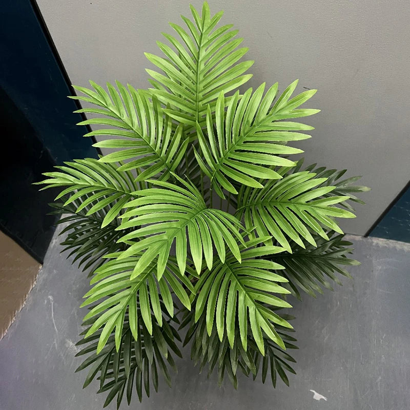 grand palmier artificiel avec branches de monstera pour décoration extérieure - vue 6 sur 7
