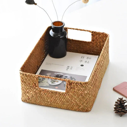 panier en osier tressé pour rangement et décoration - vue 4 sur 8