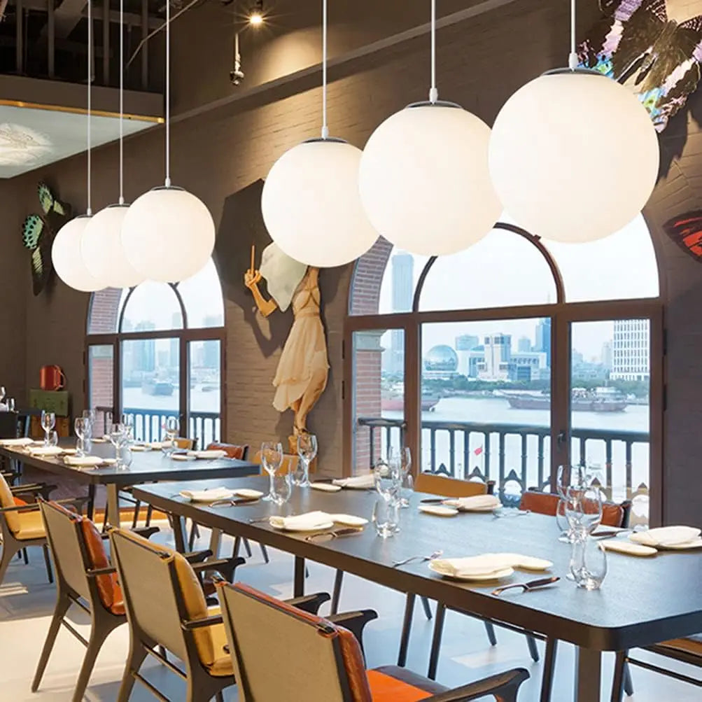boule de verre suspension moderne pour restaurant hôtel - vue 4 sur 7