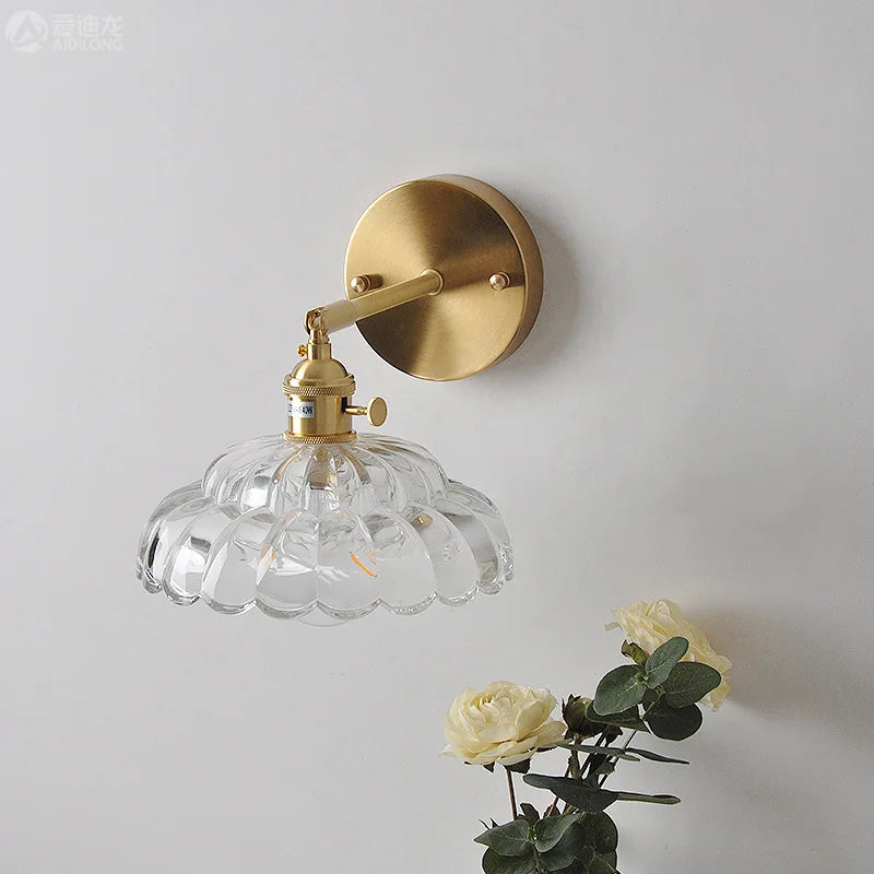 applique murale en verre et cuivre avec motif floral décoratif - vue 3 sur 7