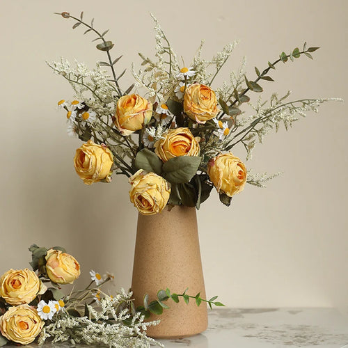 bouquet de roses simulées rétro pour décoration dHalloween - vue 5 sur 13