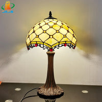 lampe à poser style tiffany en verre rétro pour intérieur élégant