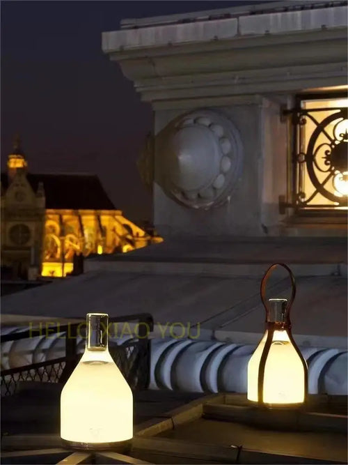 lampe de chevet portable en cuir avec chargeur tactile - vue 5 sur 7