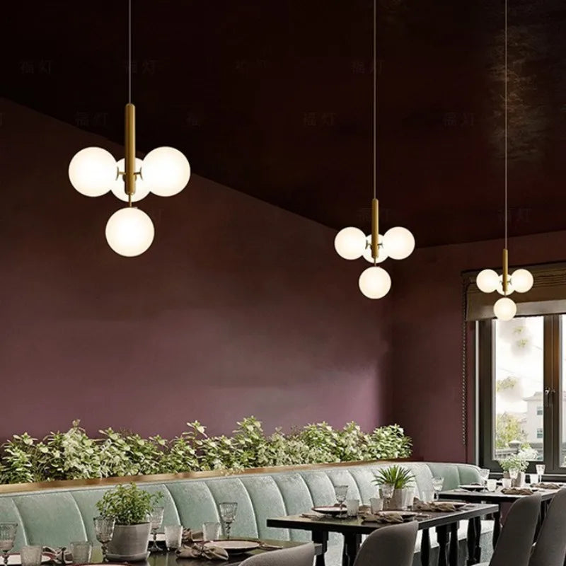 lustre en verre laiteux style nordique pour décoration intérieure - vue 5 sur 10