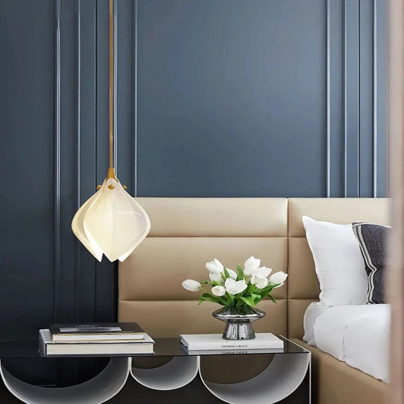 Suspension design Escalier moderne hôtel luxe en céramique pétale lumière LED - vue 6 sur 18