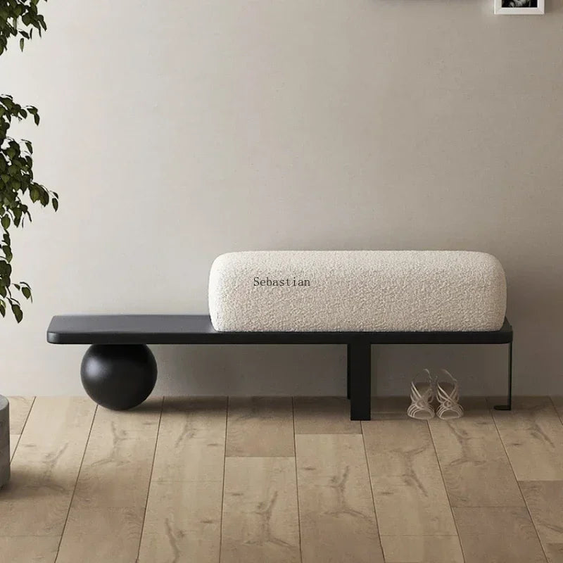 tabouret créatif pour changer de chaussures à la maison - vue 4 sur 11