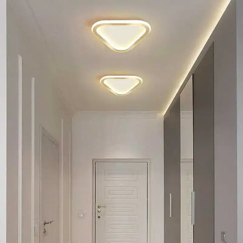 plafonnier moderne doré pour décoration intérieure et luminaires - vue 3 sur 14
