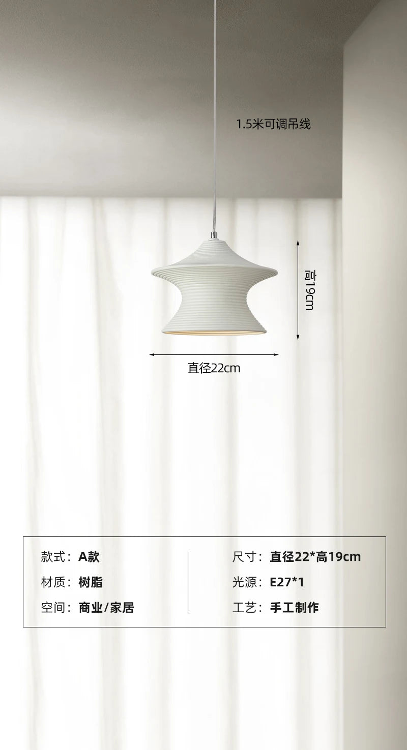 suspension moderne design nordique en résine LED pour ambiance chaleureuse