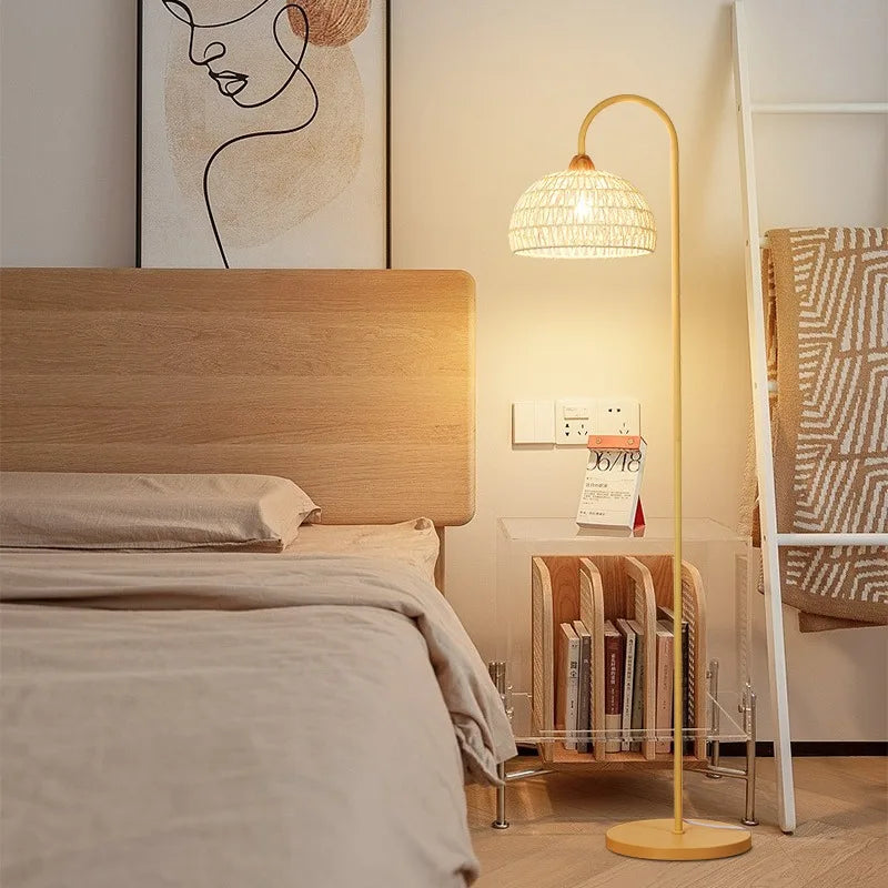 lampadaire vintage en rotin pour éclairage intérieur ambiance - vue 3 sur 7